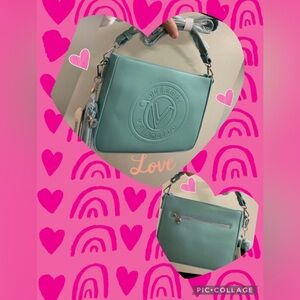 Orlandi Valentino brand NWT ! crossbody bag 🔥❤️Sold!